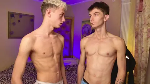 JerryLucky: show webcam con twinks sexys — en vivo y bien guarro