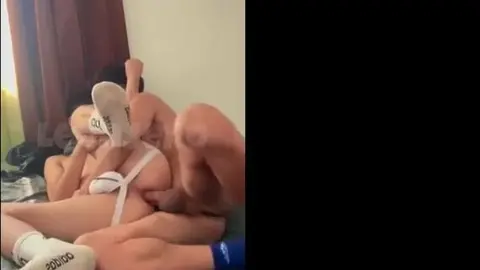 John & Tom: show porno en pareja