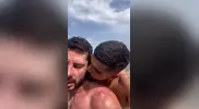 josegomezx & donjuancolombia: Cruising na praia