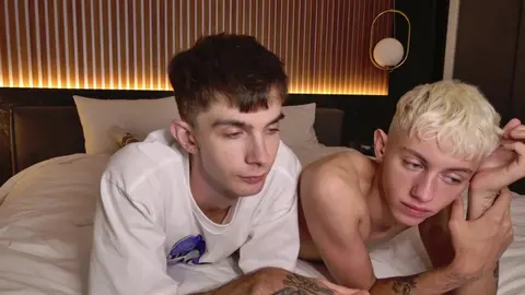 Twinks sexys caseros – JerryLucky (Hot Tube)