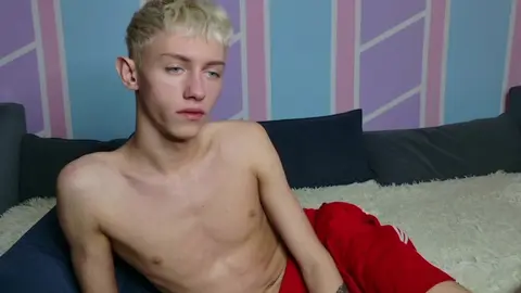 Twink camboy sexy : LeonLure en show hot sur Tube
