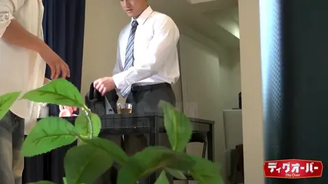 Vendedor numa sex shop