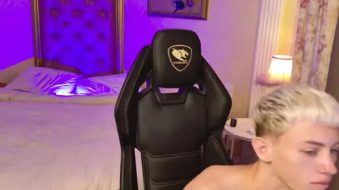 hot sexy twink camboy leonlure show sex hot tube