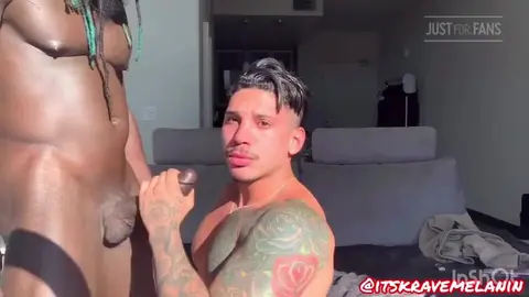 Krave Melanin fucks Diego Grant
