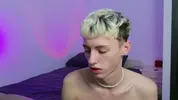 sexy hot twink camboy leonlure show hot