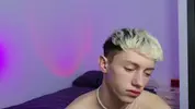sexy hot twink camboy leonlure show hot