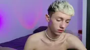 sexy hot twink camboy leonlure show hot