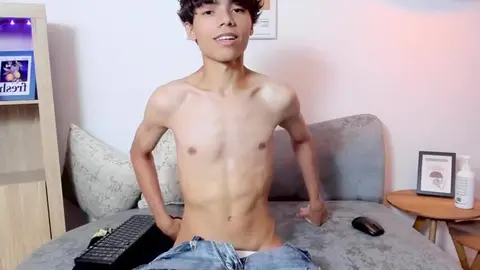 Geile Camshow: Twinks in den Flitterwochen