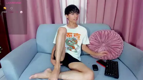 Twinks calientes en cam: sexo casero de luna de miel