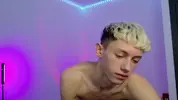 Twink gostoso em homemade – sex show do LeonLure