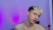 Twink gostoso em homemade – sex show do LeonLure