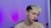 Twink gostoso em homemade – sex show do LeonLure