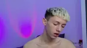 Twink gostoso em homemade – sex show do LeonLure