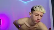 Twink gostoso em homemade – sex show do LeonLure