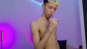 Twink gostoso em homemade – sex show do LeonLure