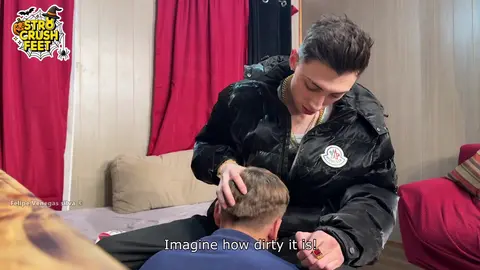 The Purge 2 : Dimitri sodomise un reporter puritain avec ses énormes pieds bien salés et sa délicieuse bite