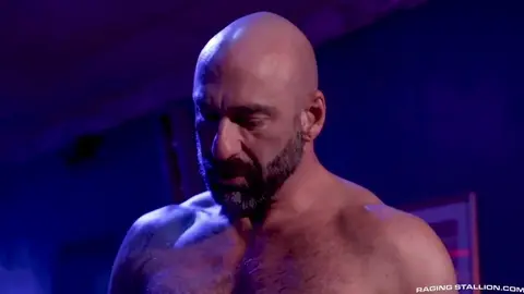 Falcon Studios: Drew Sebastian fickt Jake Nicola – „Cock Hunter“