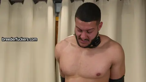 Repartidor de pizza árabe: lo usan y lo rellenan