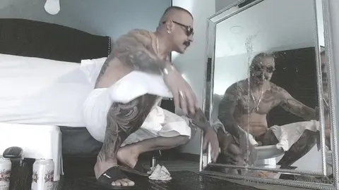 Segarsi allo specchio