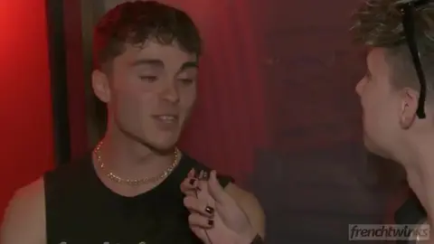 FT Inside Ep02 – Gael, Valentin & Hugo: „Das erste Dreier-Date für einen Newbie“