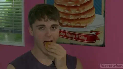 FT Inside Ep02 – Gael, Valentin & Hugo: „Das erste Dreier-Date für einen Newbie“