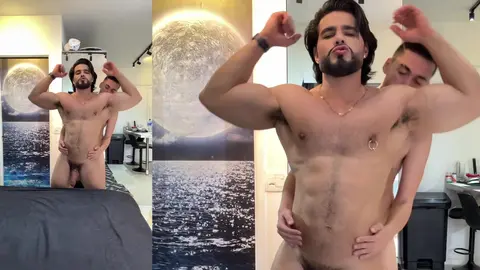 Gay-Pornostar Rico Marlon wird von Liam Harding durchgenommen