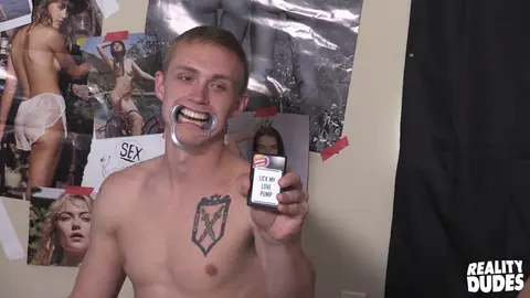 DickDorm – Bouche sale – Charlie Pattinson et John Culver en double sur Zane Anders