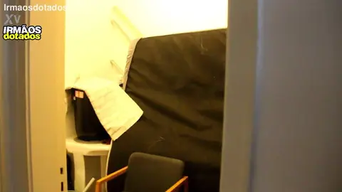 Chicos brasileños jóvenes follando 031