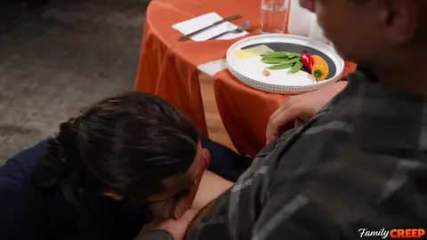 Noah Asli, Justin Cross – Il mio fratellastro, il rimbalzo