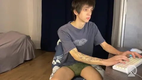 Twink camboy muy hot en casa