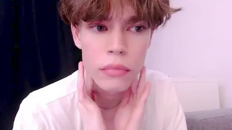 hot sexy twink show camboy pawclaw