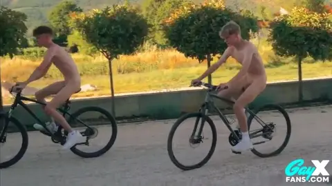 sexy hot couple outdoors twinks tube