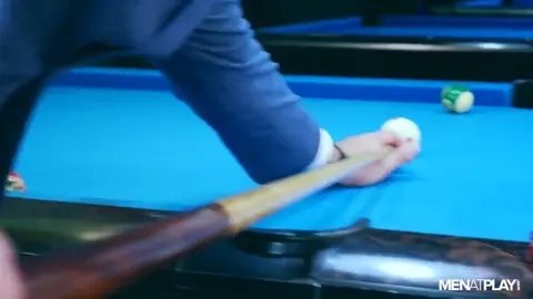 Into the holes (david linset, gustavo cruz & steve jouret)