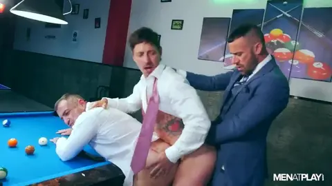 Into the holes (david linset, gustavo cruz & steve jouret)