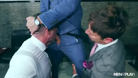 Into the holes (david linset, gustavo cruz & steve jouret)