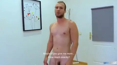 Heißer rothaariger „Straight“-Typ knickt ein (196)