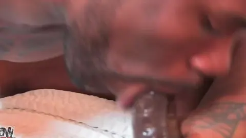 Alonzoe Avery & Manny Baby – Réveil chaud – Matin arrosé & baise passionnée