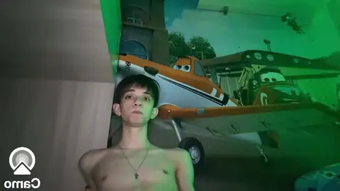 Show de modelo gay en webcam | Yoodeeahh Tube