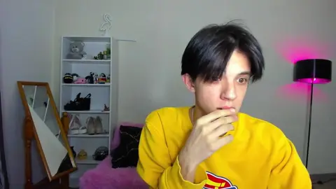 Geiler Twink-Camboy homemade