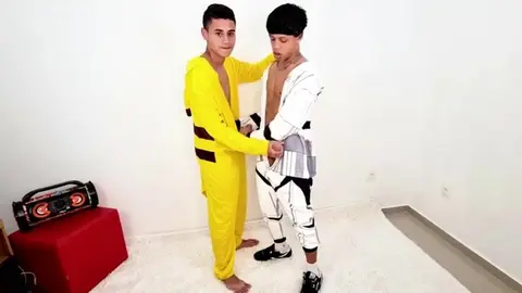 Garotos brasileiros novinhos fodendo 034