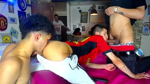 Sexy Twink-Orgie – G4Mens