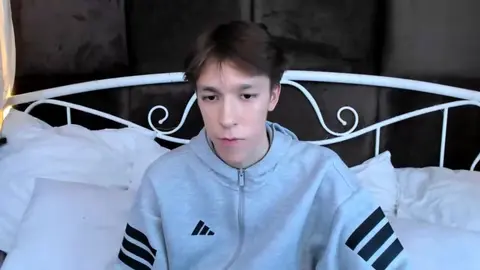 Sexy Twink-Camboy-Show – Mark Branston