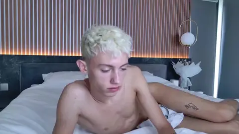 Cam show di twink sexy – LeonLure