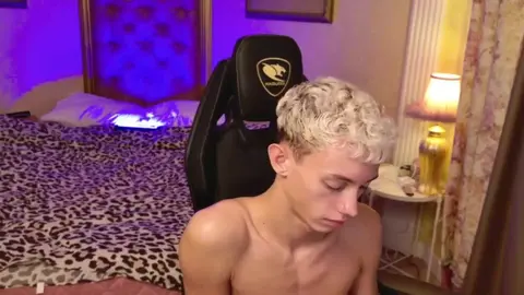 Twink hot homemade – LeonLure