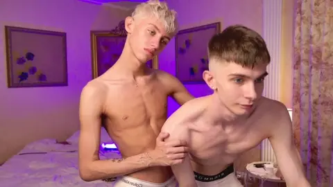 Pareja de twinks sexy – camboys JerryLucky