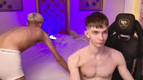 Pareja hot de twinks en cam – JerryLucky Tube