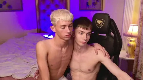 Casal de twinks gostoso na cam – JerryLucky Tube