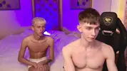 Coppia hot di twink in cam – JerryLucky Tube