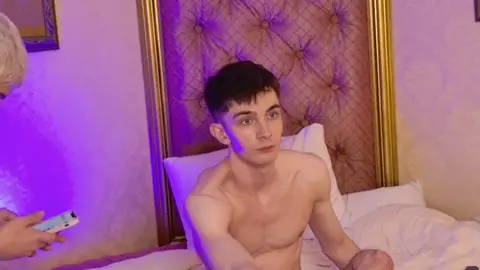 Heiße Twink-Lover als Paar – JerryLucky