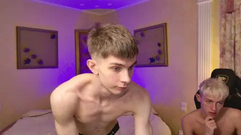 Coppia di twink sexy a casa – JerryLucky